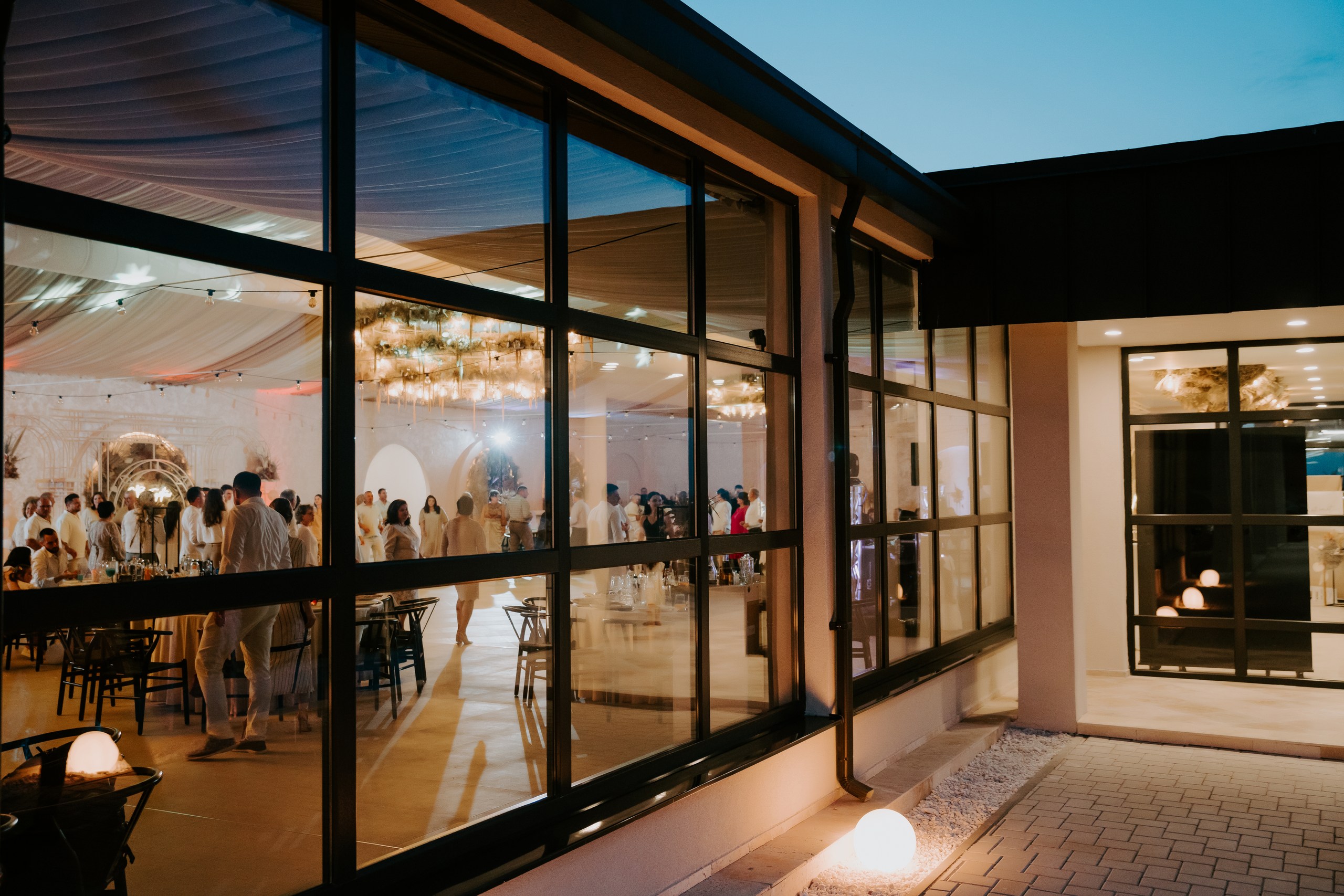 Spațiu Everly Events pregătit pentru un eveniment corporate